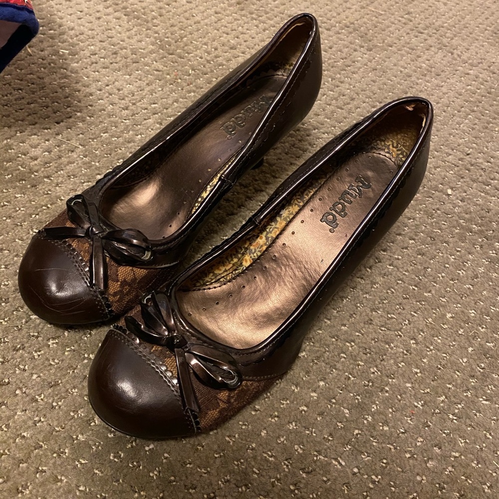 Shoes heels